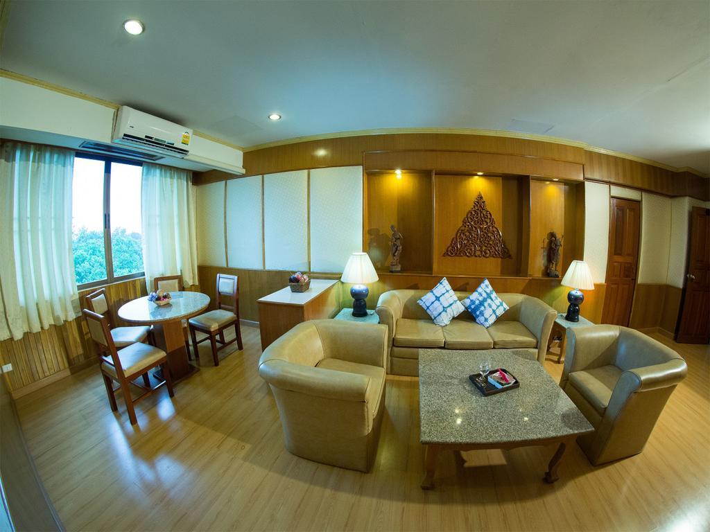 Phrae Nakara Hotel מראה חיצוני תמונה